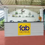 Fabexpress Vincy Palace, Mandrem Beach