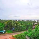 Fabexpress Vincy Palace, Mandrem Beach